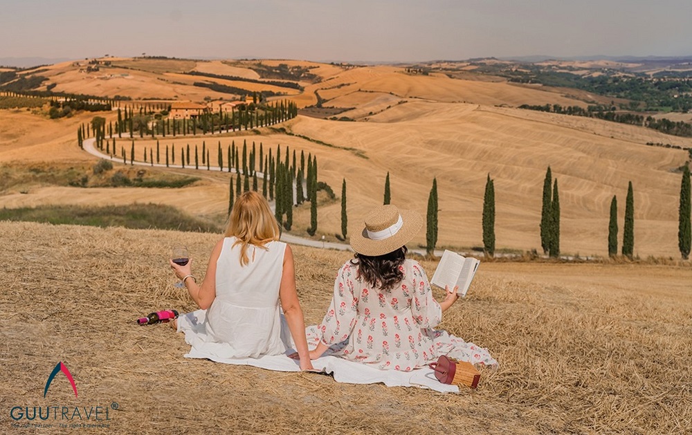 Tuscany vào mùa hè
