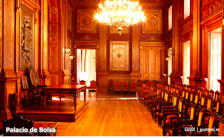 Khám phá Palacio de Bolsa