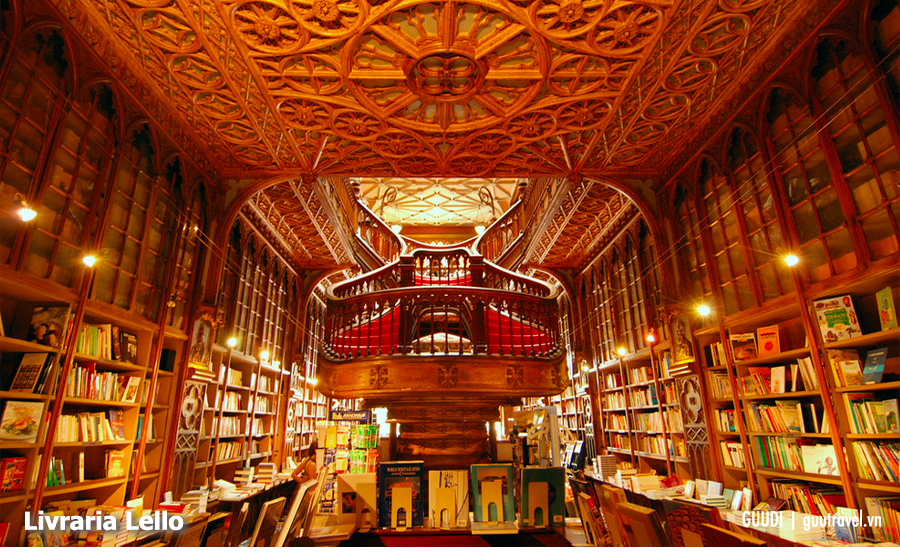Khám phá hiệu sách Livraria Lello nổi tiếng
