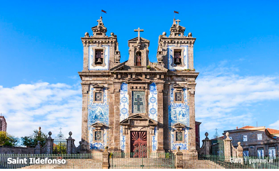 Khám phá nhà thờ Saint Ildefonso