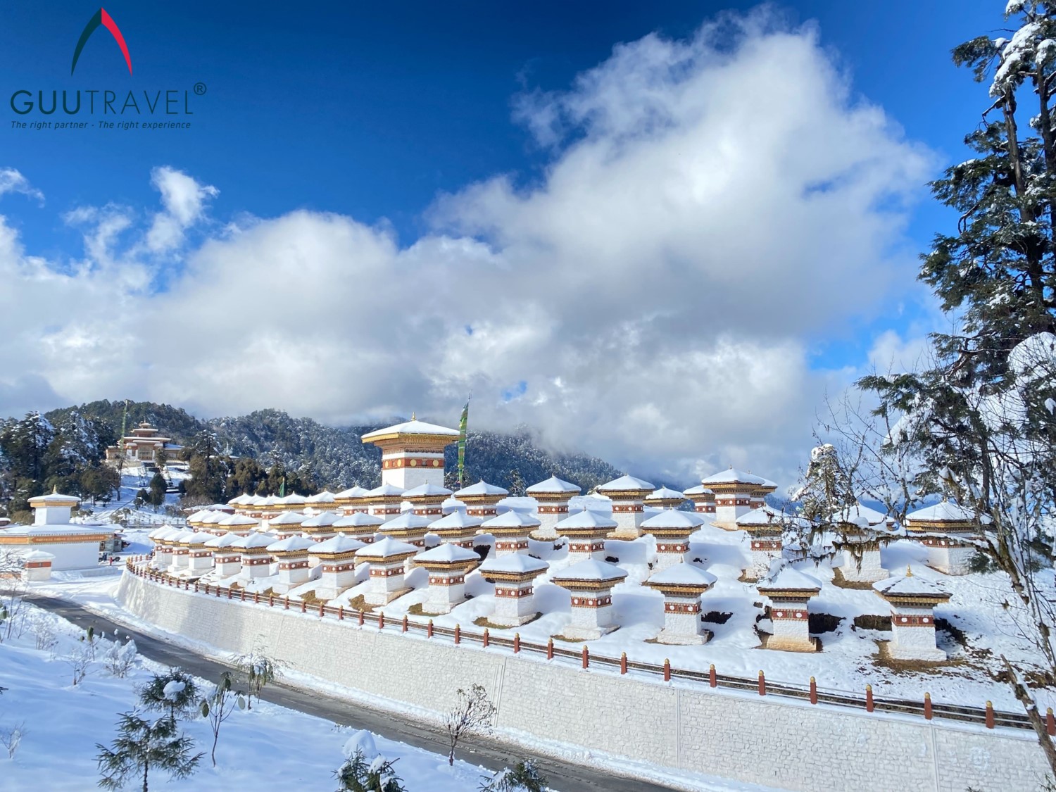 Cổng trời Dochula bhutan