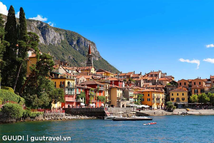 làng Varenna