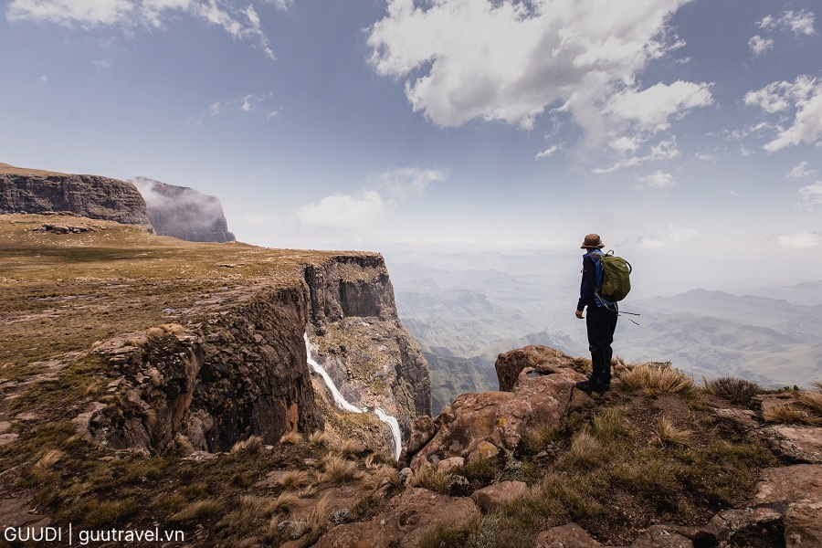 Trekking trên dãy núi Drakensberg