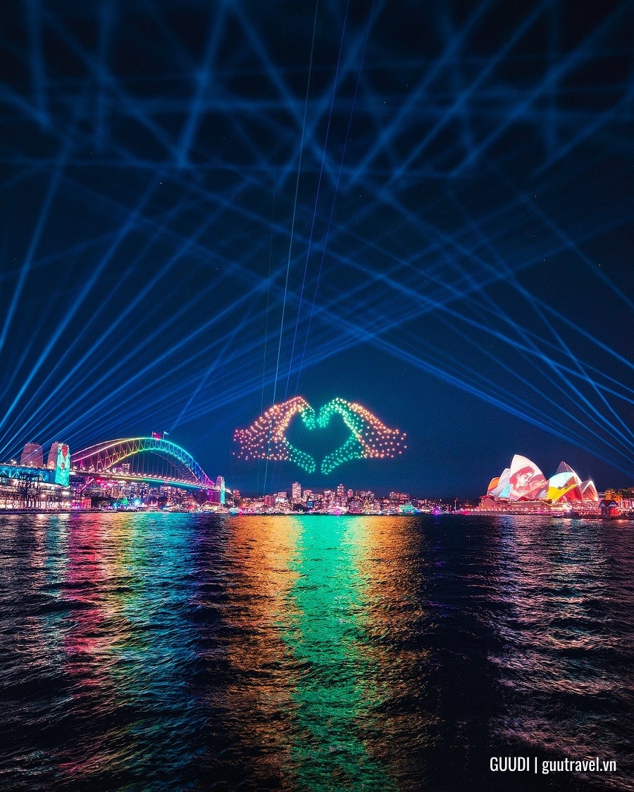 màn trình diễn nghệ thuật ánh sáng tại sydney