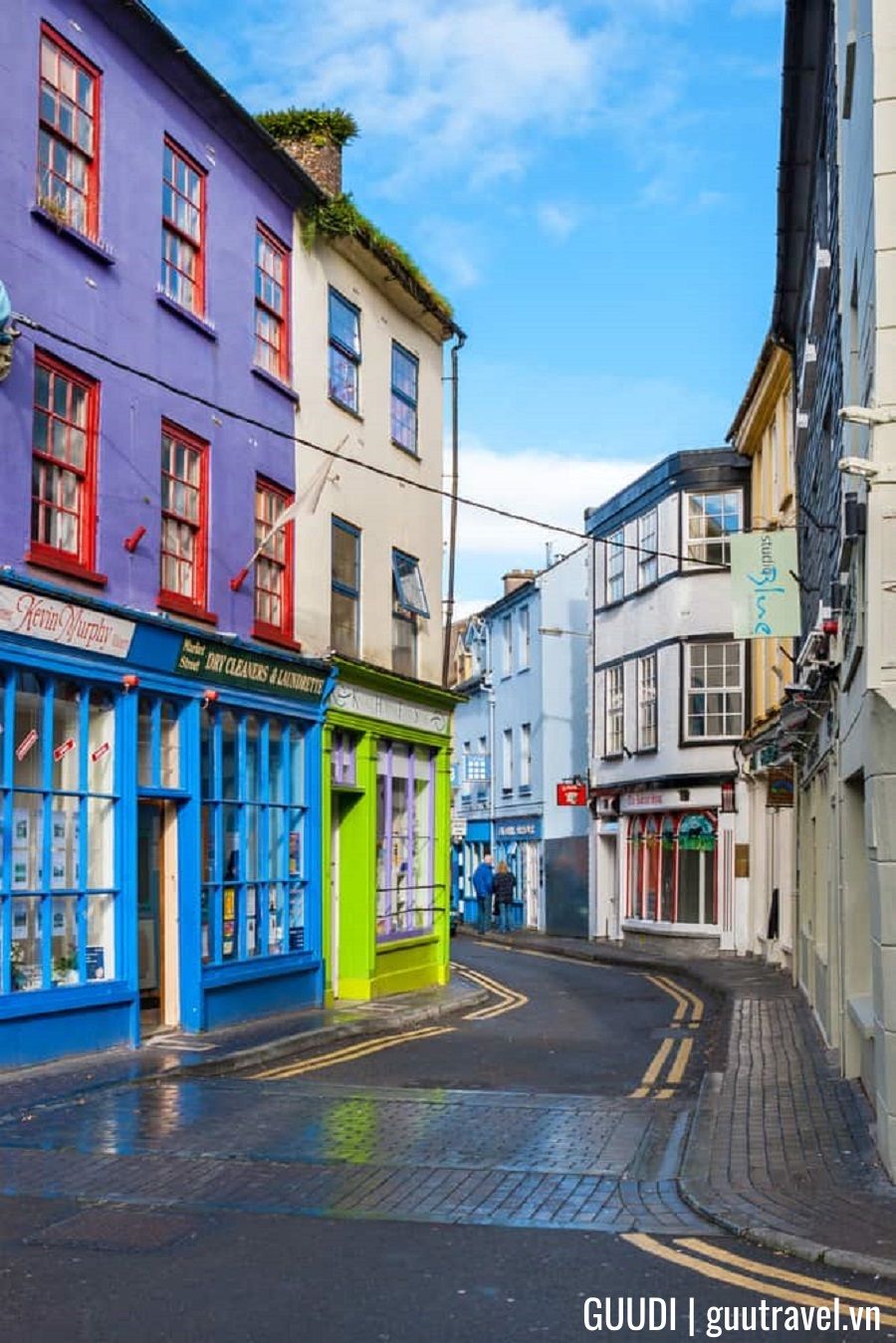 Nên mua bảo hiểm khi thuê xe tự lái ở Ireland