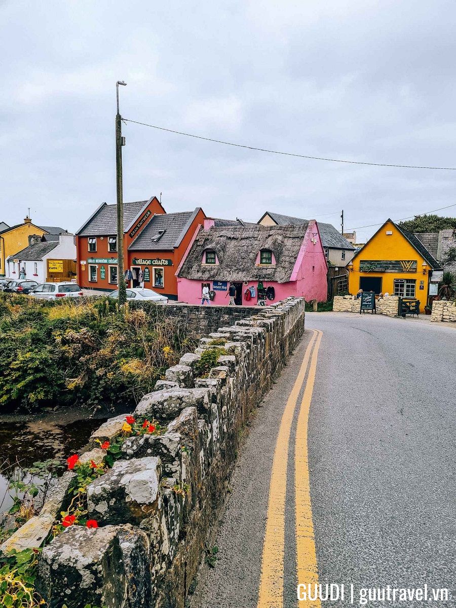 Nên thuê xe trước khi đến Ireland