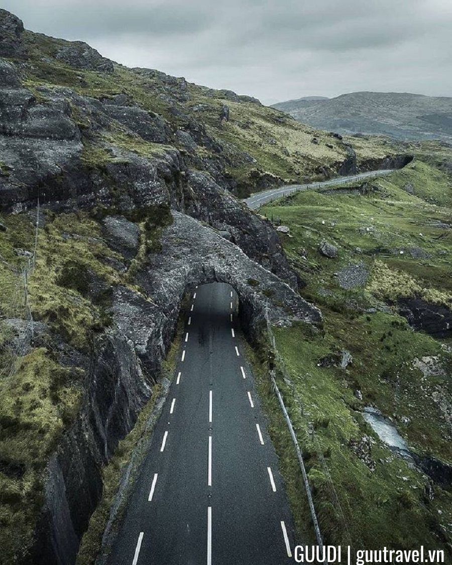 Xe thuê ở Ireland hầu hết là xe số sàn