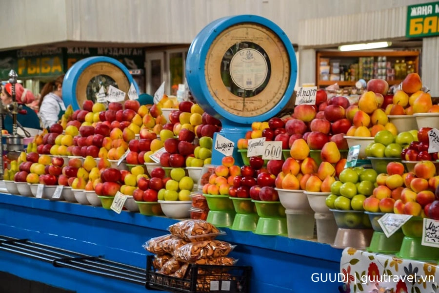 Zeleny Bazar