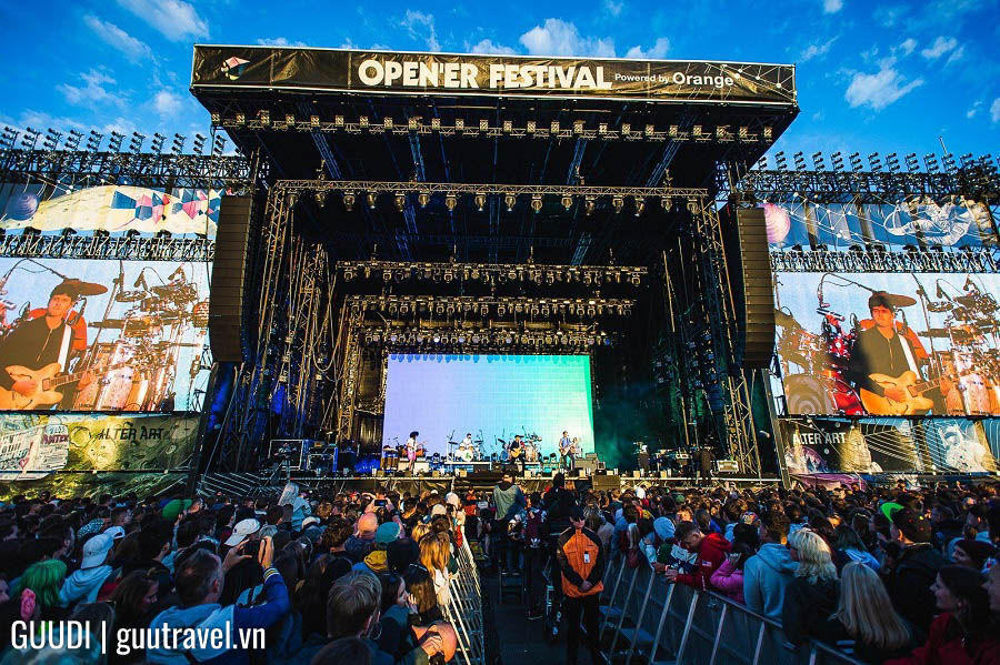 Du lịch Ba lan tháng 6