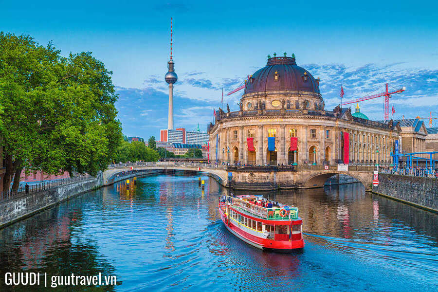Du lịch Đức vào tháng 7