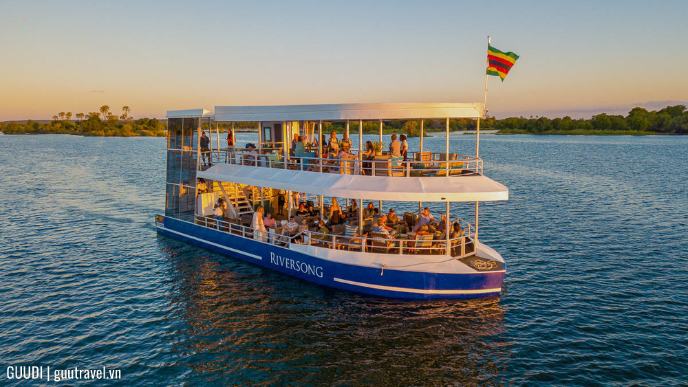 du thuyền hoàng hôn trên sông Zambezi – Riversong