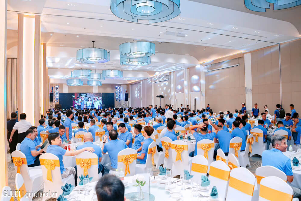 company trip doanh nghiệp