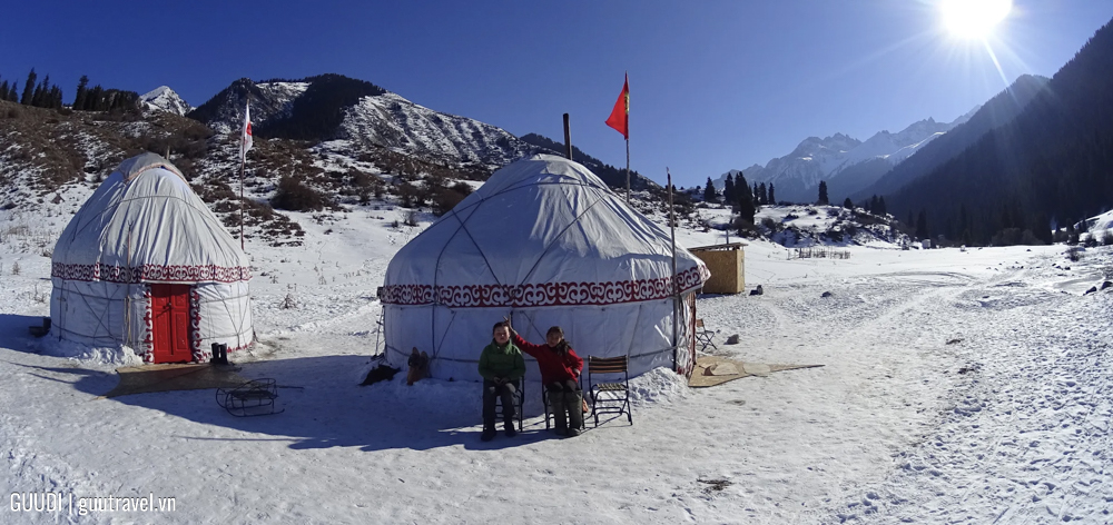 Kinh nghiệm lưu trú tại Yurt Camp Kyrgyzstan