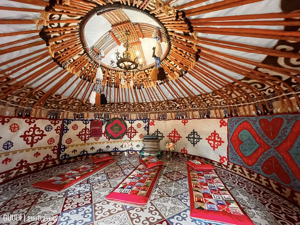 Caravansarai Yurts kazakhstan
