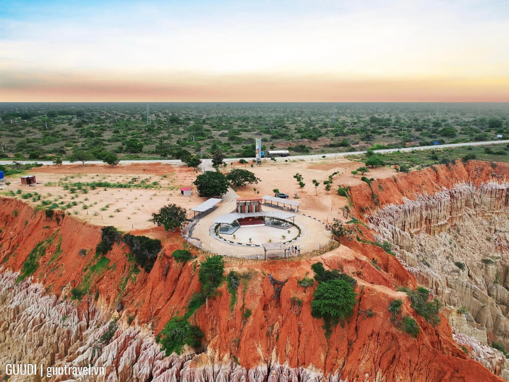 Miradouro da Lua – "Vọng nguyệt đài"