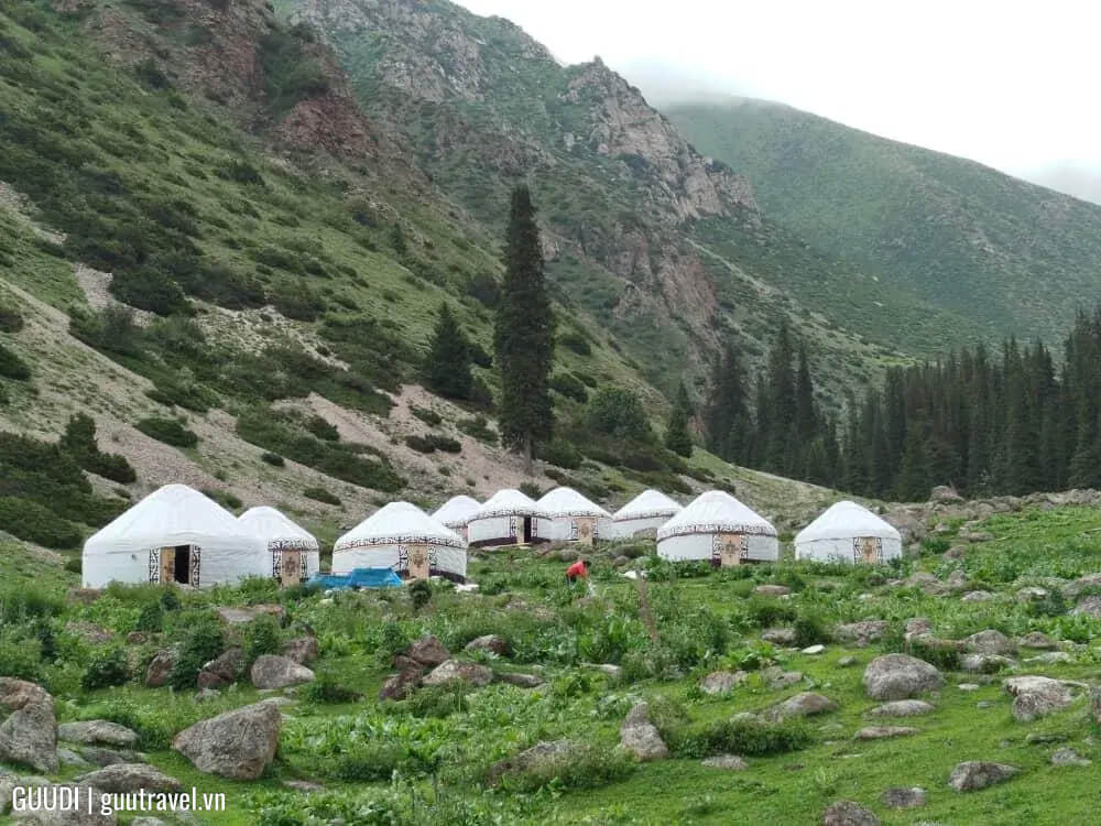 Altyn-Arashan Yurt Camp
